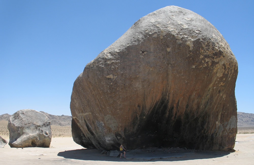 giant rock vortex